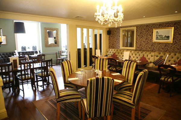 Kings Arms Hotel by Greene King Inns Westerham Restaurant bilde